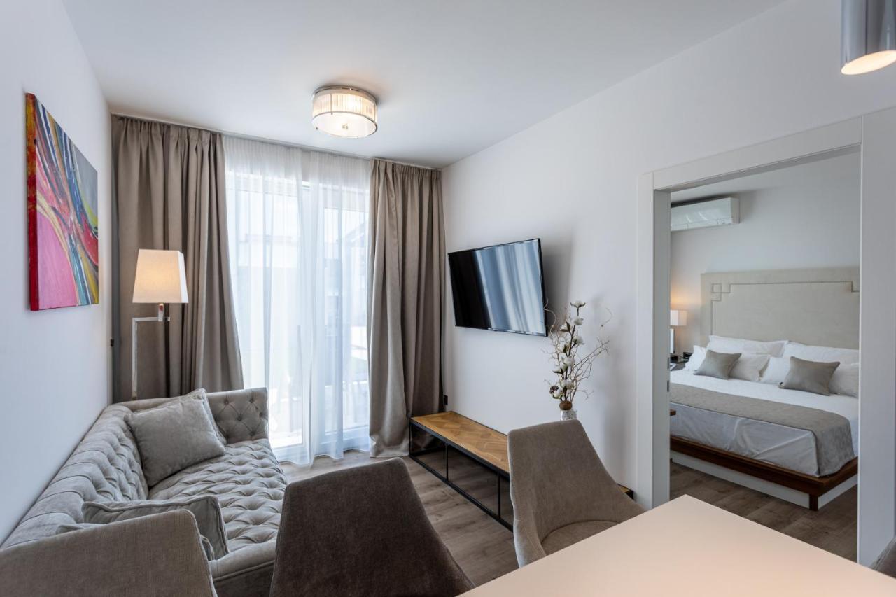 באסקה Hotel & Resort Isola מראה חיצוני תמונה