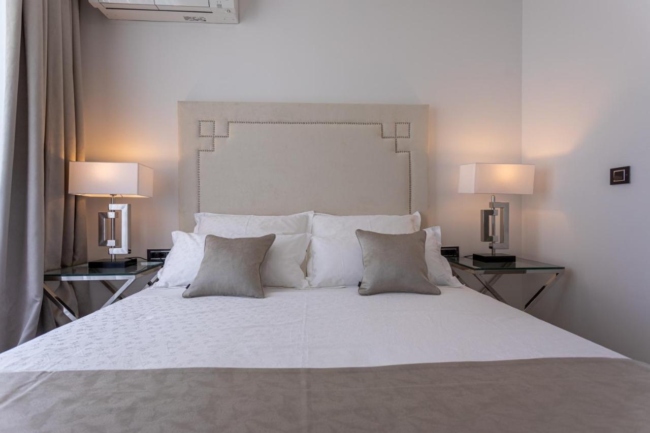 באסקה Hotel & Resort Isola מראה חיצוני תמונה